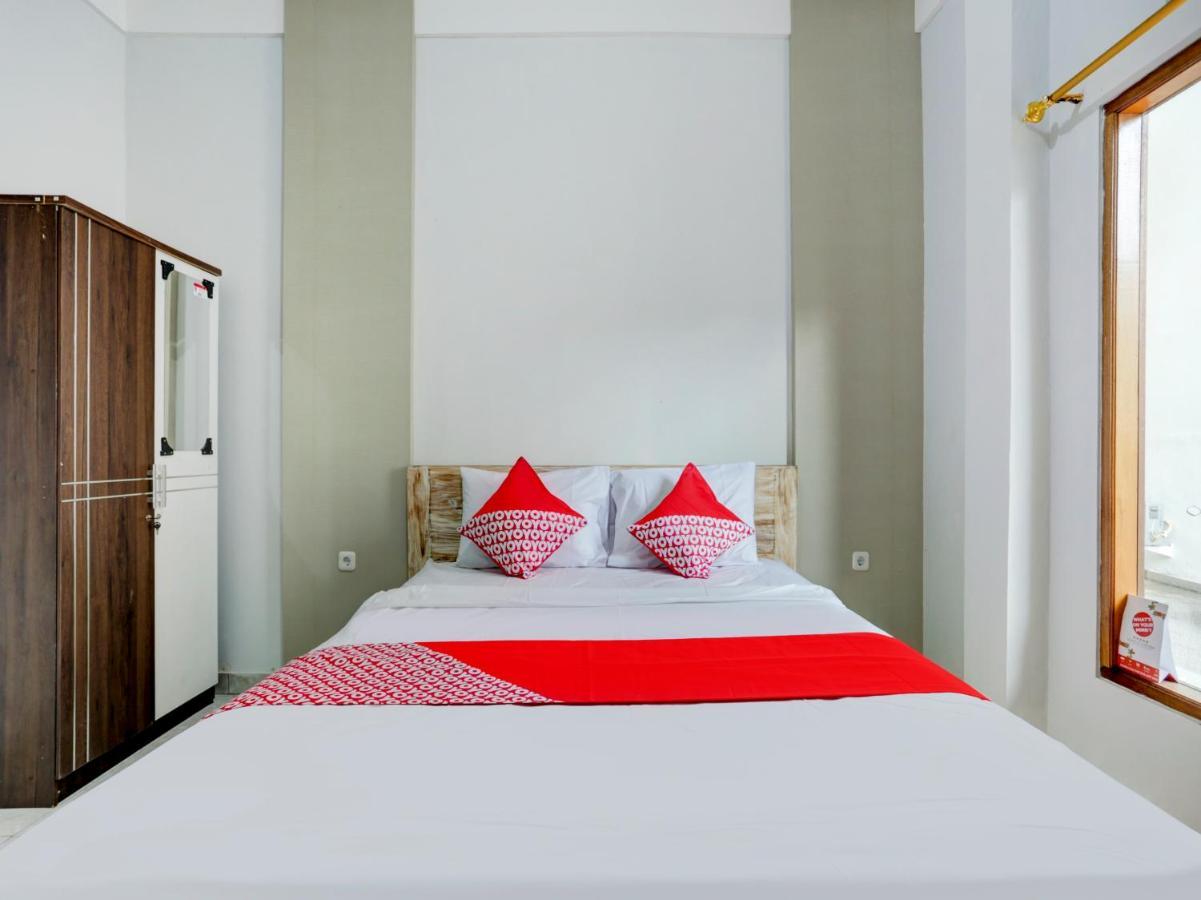 Oyo Flagship 90756 Melasti Hills Room & Cafe Ungasan Exterior foto